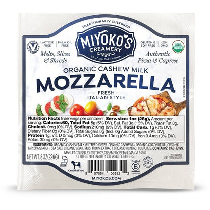 Miyoko's Creamery, Fresh Vegan Mozzarella 8oz (Chill)